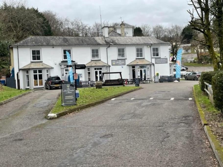Frankie'S Holiday Lodge Gunnislake Esterno foto